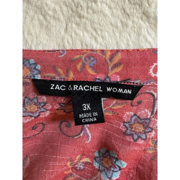 Zac and Rachel Woman Shark Bite Gored Button-down plus size 3X - Picture 5 of 7
